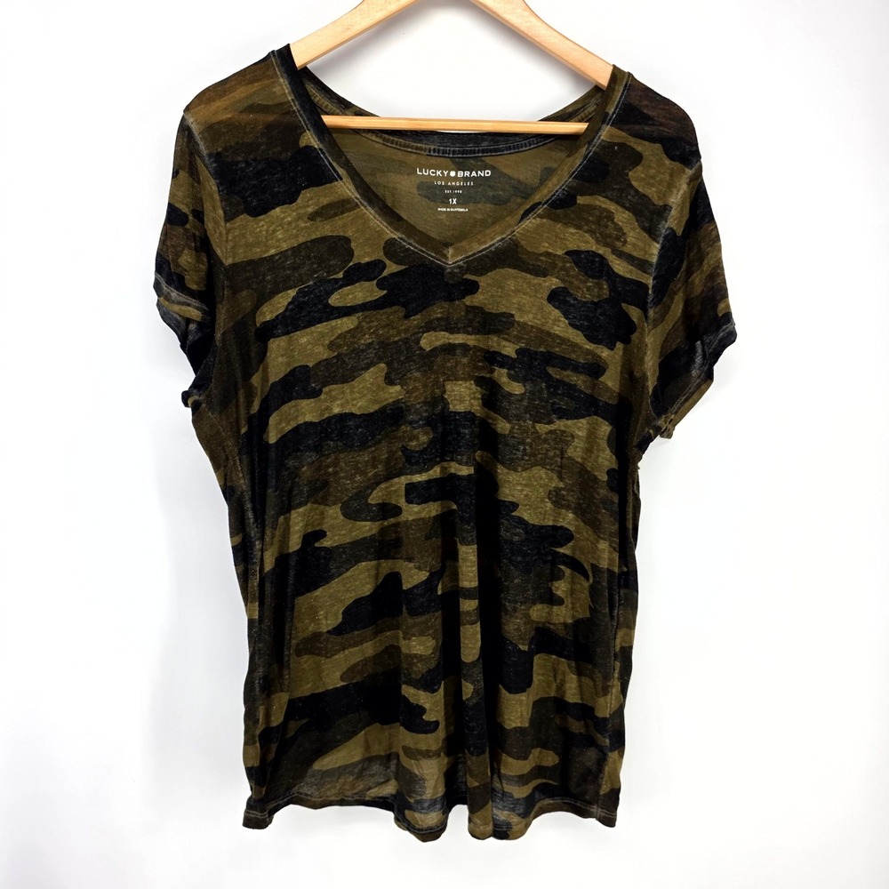 Lucky Brand T-Shirt Womens 1X Green Camo V-Neck Burnout Short Sleeve Tee 1138